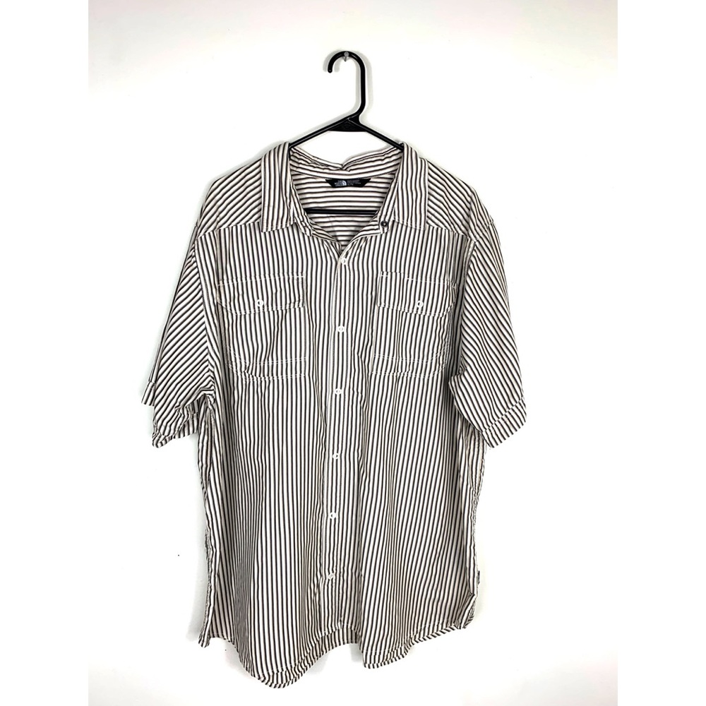The North Face short sleeve button down size XL